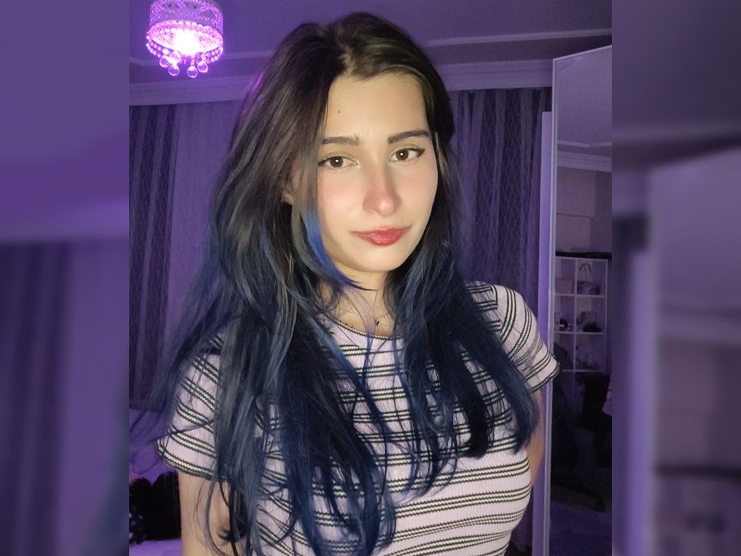 _Nova's profile - E-Pal