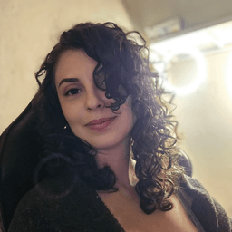 Roska13 avatar