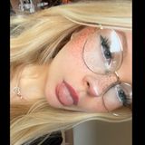 Coconut :3 avatar