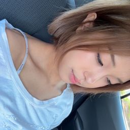 naomii_ avatar
