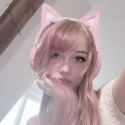 BeeeLilly avatar