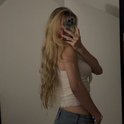 𝐈𝐜𝐲 avatar