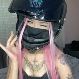 BikerGirlTasha avatar